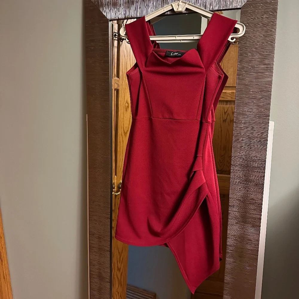 Red Mini Dress - Picture 1 of 2